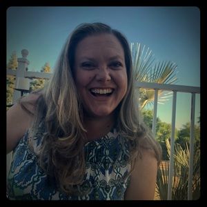 Meet your Posher, Rebecca